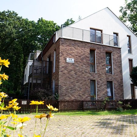 Apartament Ikar Z Wlasnym Ogrodkiem, Bardzo Blisko Morza Rewal Ngoại thất bức ảnh