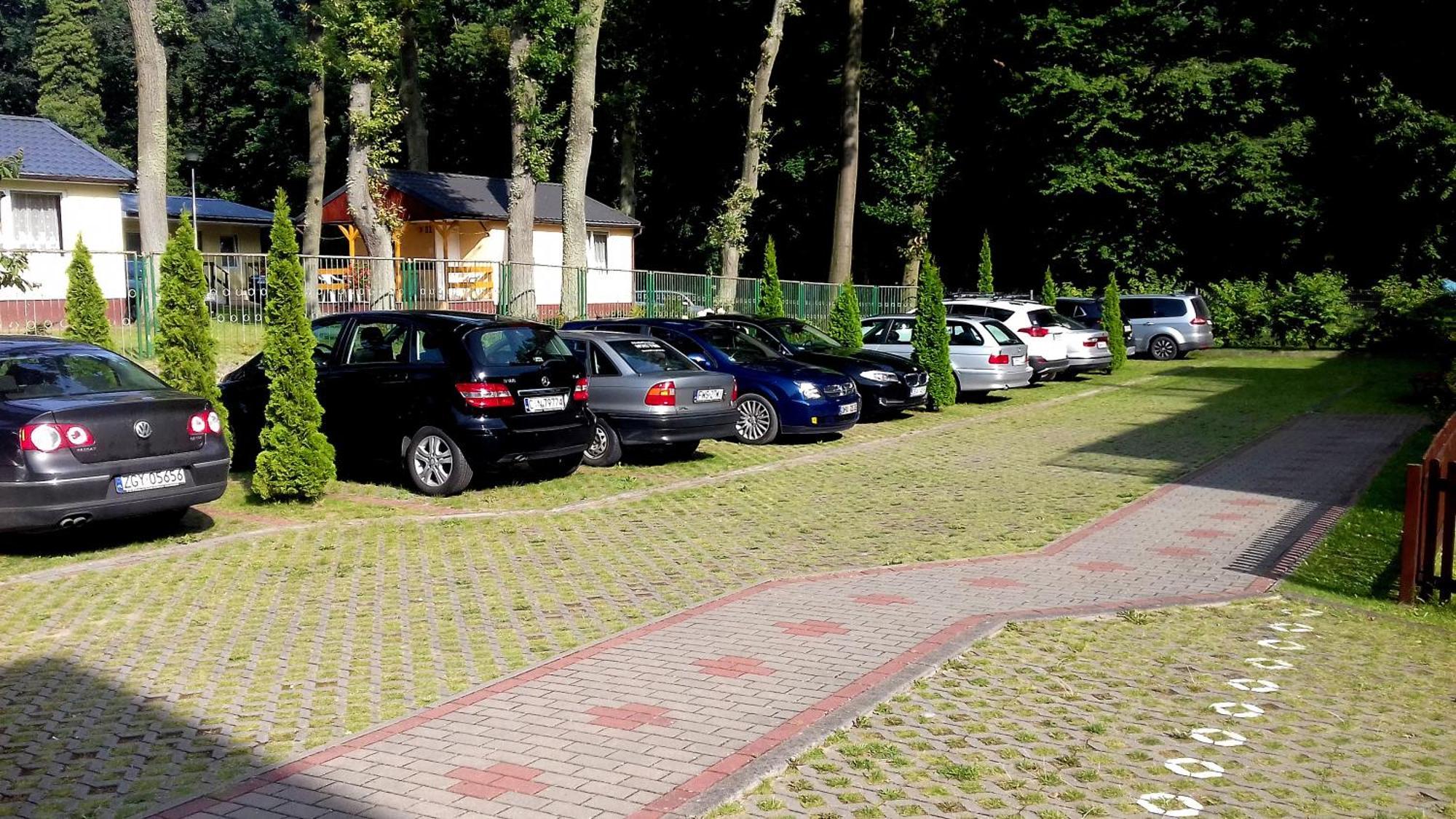 Apartament Ikar Z Wlasnym Ogrodkiem, Bardzo Blisko Morza Rewal Ngoại thất bức ảnh