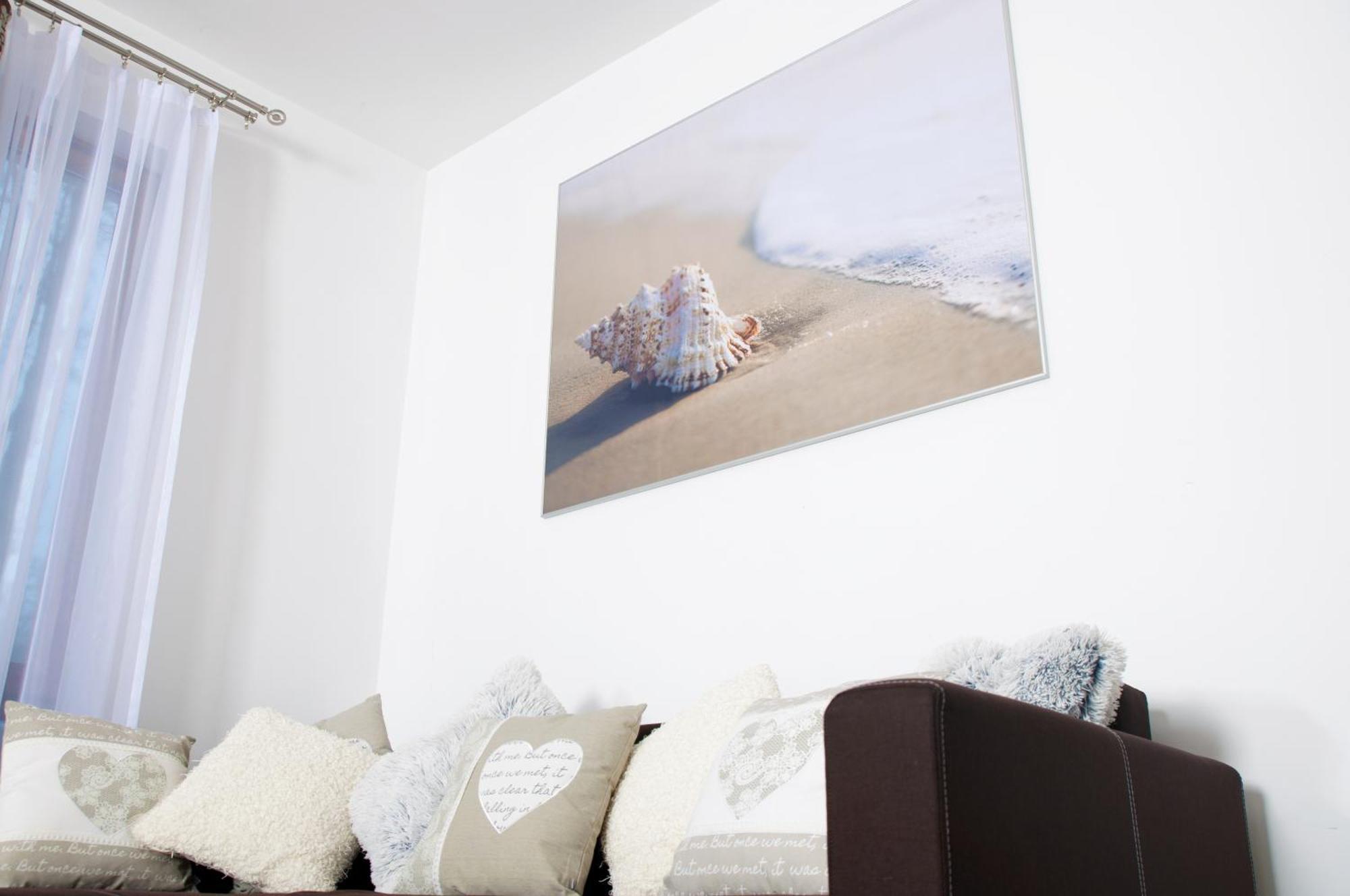Apartament Ikar Z Wlasnym Ogrodkiem, Bardzo Blisko Morza Rewal Ngoại thất bức ảnh