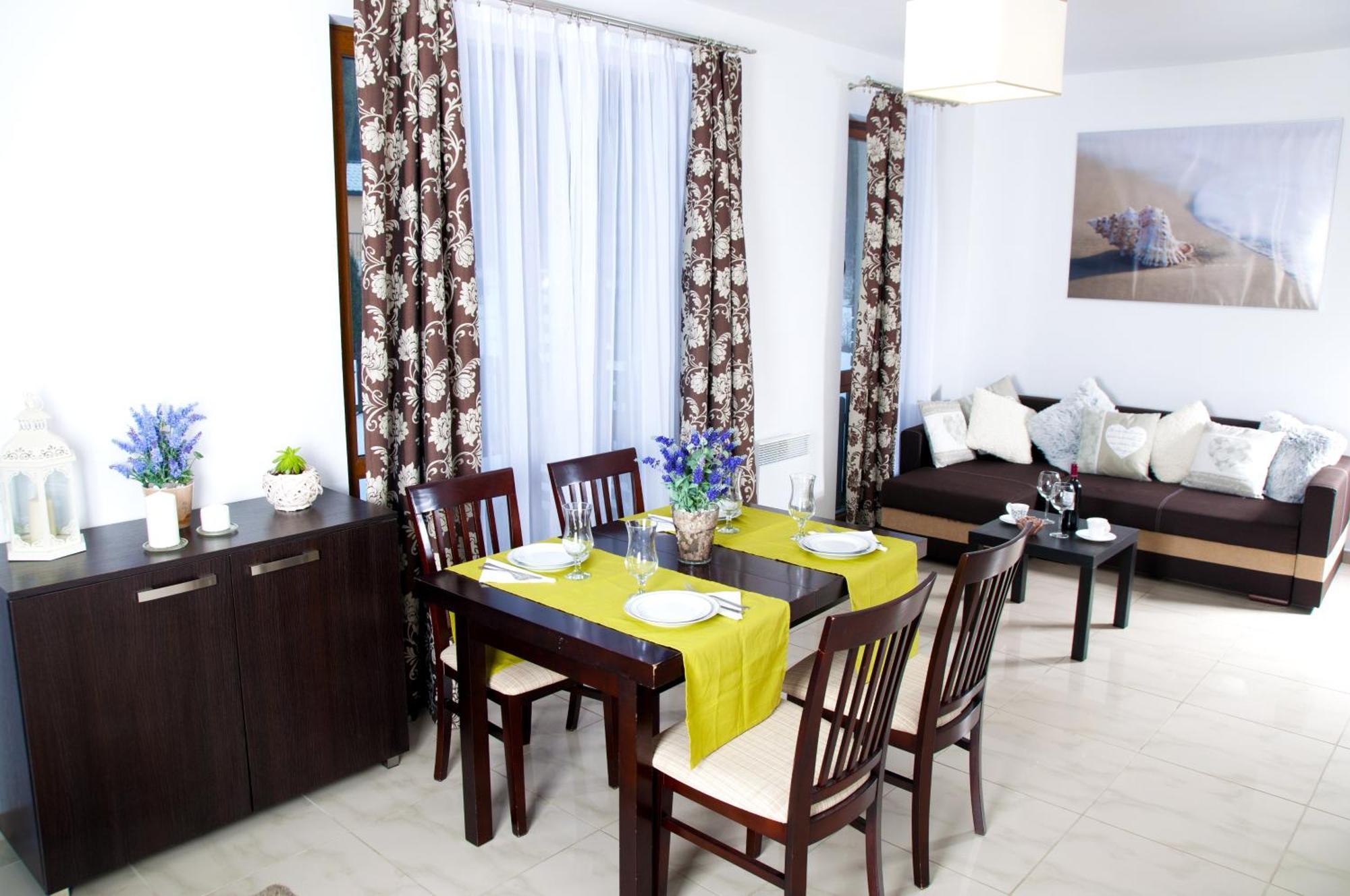 Apartament Ikar Z Wlasnym Ogrodkiem, Bardzo Blisko Morza Rewal Ngoại thất bức ảnh