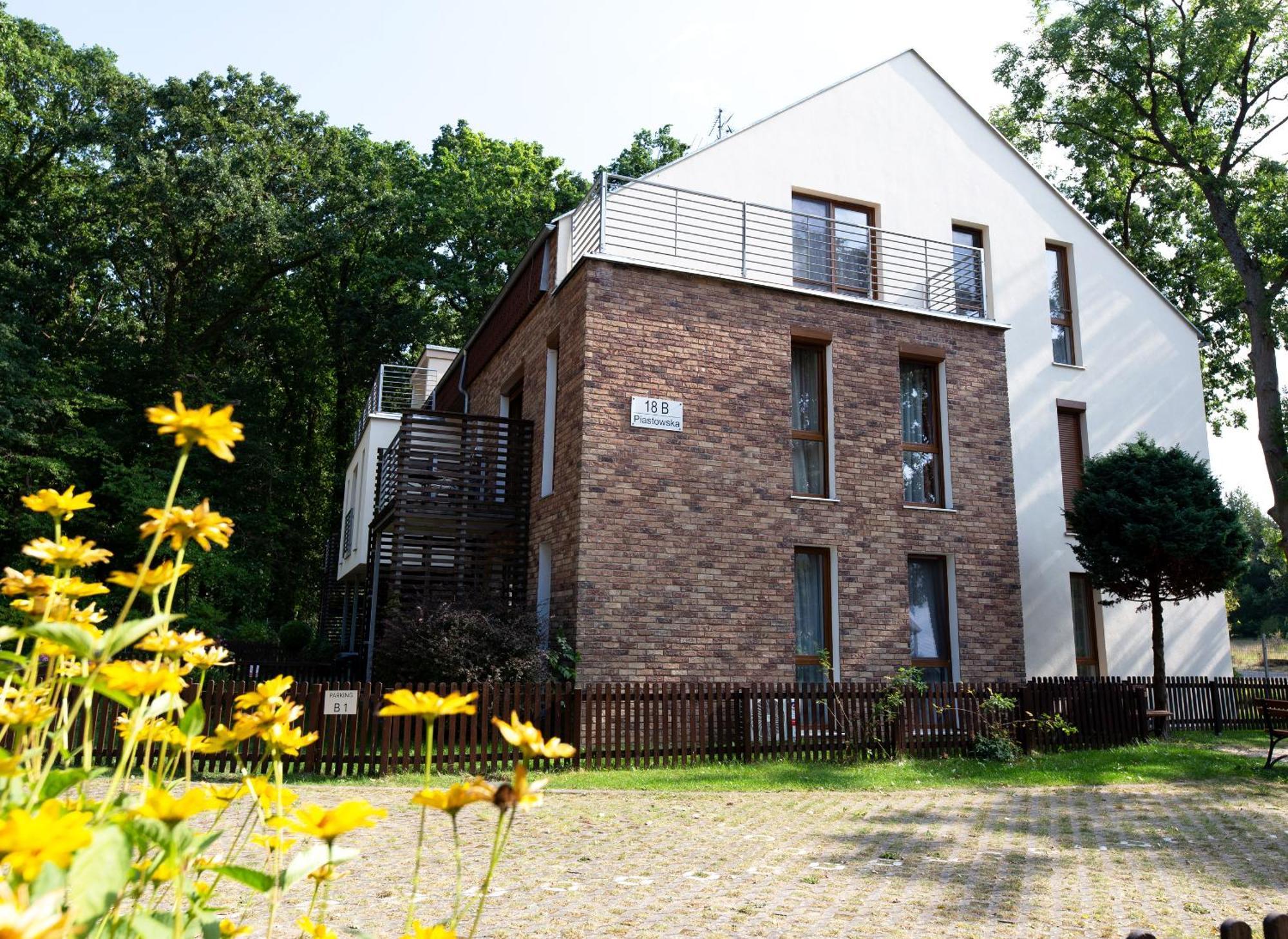 Apartament Ikar Z Wlasnym Ogrodkiem, Bardzo Blisko Morza Rewal Ngoại thất bức ảnh